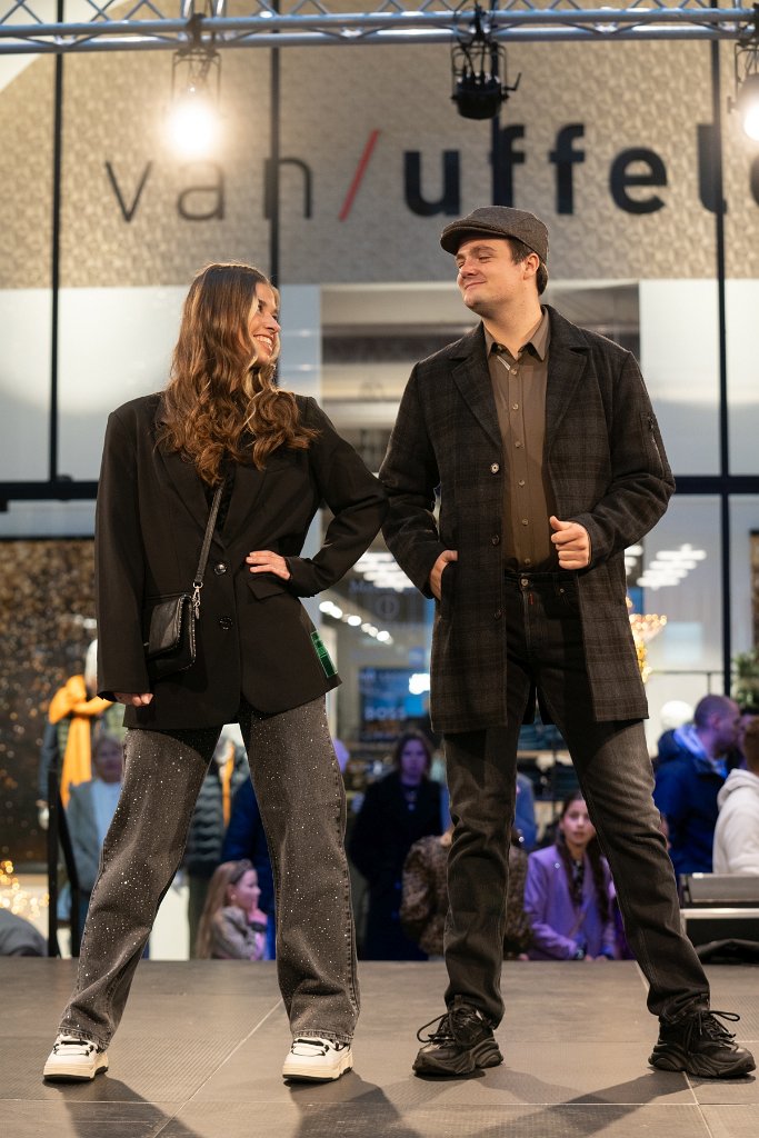 Modeshow 159.jpg